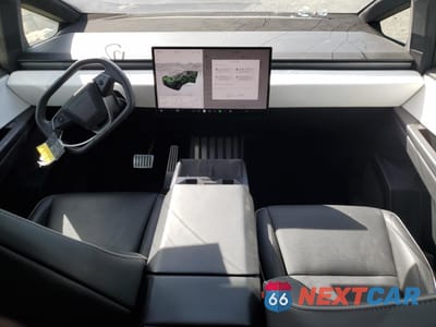 Zdjęcie 8 z 15 samochodu: 2024 TESLA CYBERTRUCK VIN:7G2CEHED5RA012985 - miniatura