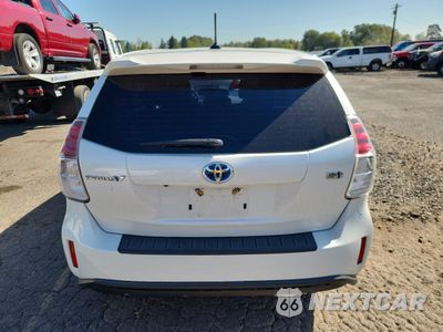 Zdjęcie 6 z 12 samochodu: 2015 TOYOTA PRIUS V VIN:JTDZN3EUXFJ029238 - miniatura
