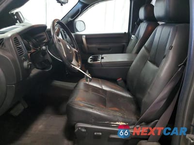 Zdjęcie 7 z 12 samochodu: 2013 CHEVROLET SILVERADO K1500 LT VIN:1GCRKSE70DZ359725 - miniatura