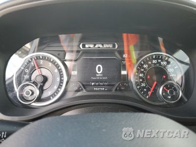 Zdjęcie 9 z 14 samochodu: 2021 RAM 1500 BIG HORN/LONE STAR VIN:1C6SRFBT1MN586457 - miniatura
