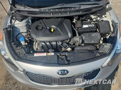 Zdjęcie 11 z 12 samochodu: 2016 KIA FORTE LX VIN:KNAFK4A65G5569919 - miniatura