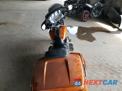 Zdjęcie 6 z 9 samochodu: 2015 HARLEY-DAVIDSON FLHXS STREET GLIDE SPECIAL VIN:1HD1KRM17FB695790 - miniatura