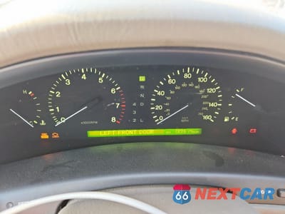 Zdjęcie 9 z 12 samochodu: 2000 LEXUS LS 400 VIN:JT8BH28F1Y0169119 - miniatura