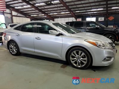 Czwarte zdjęcie samochodu z boku: 2012 HYUNDAI AZERA GLS VIN:KMHFG4JGXCA125557 - miniatura