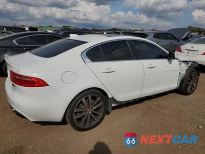 Trzecie zdjęcie samochodu z tyłu: 2018 JAGUAR XE PRESTIGE VIN:SAJAK4FX1JCP37896 - miniatura