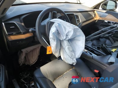 Zdjęcie 8 z 14 samochodu: 2024 VOLVO XC90 PLUS VIN:YV4H60CEXR1207105 - miniatura