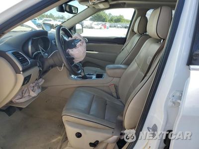 Zdjęcie 7 z 13 samochodu: 2018 JEEP GRAND CHEROKEE OVERLAND VIN:1C4RJECG1JC204994 - miniatura