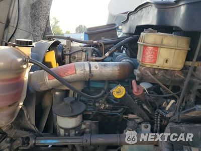 Zdjęcie 7 z 10 samochodu: 2004 INTERNATIONAL 4300 BOX TRUCK VIN:1HTMMAAM54H651177 - miniatura