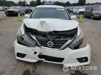 Piąte zdjęcie samochodu w środku: 2018 NISS ALTIMA 2.5 VIN:1N4AL3AP8JC146256 - miniatura