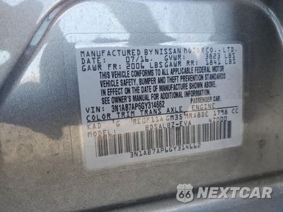 Zdjęcie 12 z 12 samochodu: 2016 NISSAN SENTRA VIN:3N1AB7AP6GY314662 - miniatura