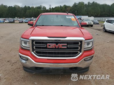 Piąte zdjęcie samochodu w środku: 2018 GMC SIERRA K1500 SLE VIN:1GTV2MEC7JZ326515 - miniatura