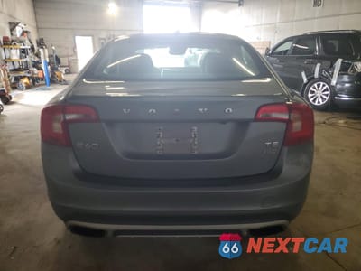 Zdjęcie 6 z 12 samochodu: 2016 VOLVO S60 CROSS COUNTRY T5 VIN:YV4612UM2G2000755 - miniatura