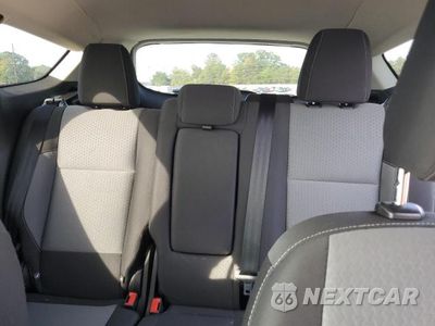 Zdjęcie 10 z 13 samochodu: 2018 FORD ESCAPE SE VIN:1FMCU9GD1JUA48224 - miniatura