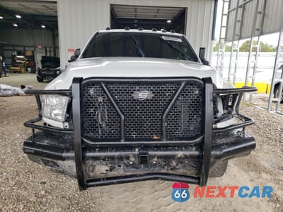 Piąte zdjęcie samochodu w środku: 2013 RAM 3500 SLT VIN:3C63RRHL0DG539250 - miniatura