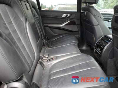 Zdjęcie 11 z 14 samochodu: 2019 BMW X7 XDRIVE50I VIN:5UXCX4C59KLS37822 - miniatura