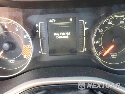 Zdjęcie 9 z 14 samochodu: 2014 JEEP CHEROKEE LATITUDE VIN:1C4PJMCS4EW298279 - miniatura