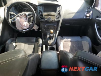 Zdjęcie 8 z 13 samochodu: 2013 FORD FOCUS ST VIN:1FADP3L93DL157055 - miniatura