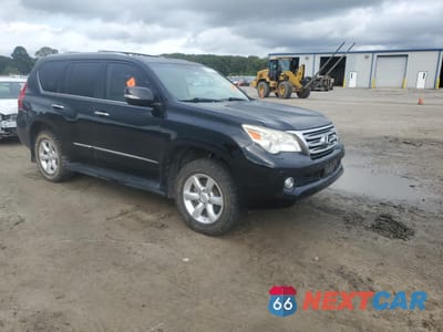 Czwarte zdjęcie samochodu z boku: 2011 LEXUS GX 460 PREMIUM VIN:JTJJM7FX7B5025048 - miniatura
