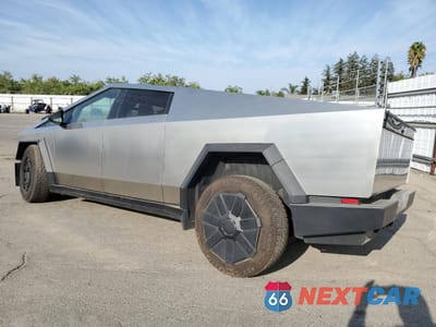 Drugie zdjęcie samochodu z przodu: 2024 TESLA CYBERTRUCK VIN:7G2CEHED5RA012985 - miniatura