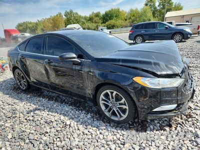 Czwarte zdjęcie samochodu z boku: 2017 FORD FUSION SE VIN:3FA6P0HD8HR377934 - miniatura