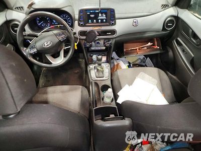 Zdjęcie 8 z 12 samochodu: 2019 HYUNDAI KONA SE VIN:KM8K1CAA1KU279478 - miniatura