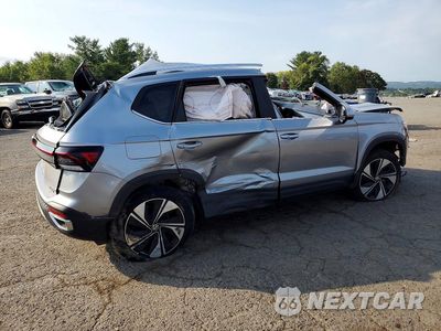 Trzecie zdjęcie samochodu z tyłu: 2025 VOLKSWAGEN TAOS SE VIN:3VVUC7B21SM076862 - miniatura