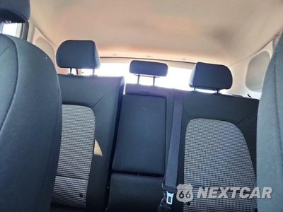 Zdjęcie 10 z 13 samochodu: 2019 HYUNDAI KONA SEL VIN:KM8K2CAA3KU376145 - miniatura