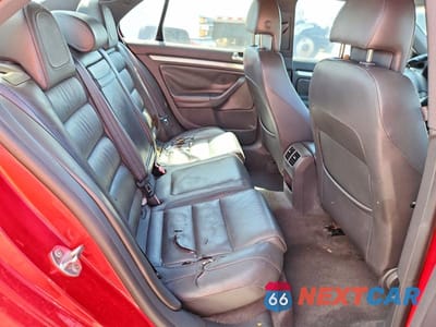 Zdjęcie 10 z 12 samochodu: 2006 VOLKSWAGEN JETTA GLI OPTION PACKAGE 2 VIN:3VWXJ71K16M638653 - miniatura