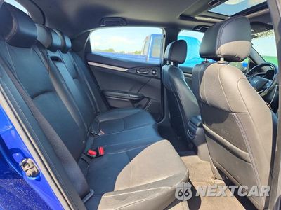Zdjęcie 10 z 12 samochodu: 2018 HONDA CIVIC SPORT TOURING VIN:SHHFK7H93JU234487 - miniatura