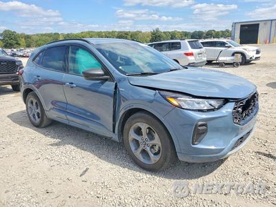 Czwarte zdjęcie samochodu z boku: 2023 FORD ESCAPE ST LINE VIN:1FMCU0MN9PUA47744 - miniatura