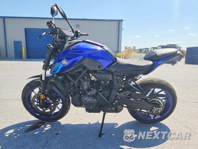 Trzecie zdjęcie samochodu z tyłu: 2024 YAMAHA MT07 VIN:JYARM32E9RA008445 - miniatura