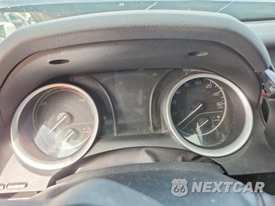 Zdjęcie 9 z 12 samochodu: 2024 TOYOTA CAMRY LE VIN:4T1C31AK2RU628122 - miniatura