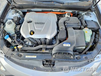 Zdjęcie 11 z 13 samochodu: 2012 HYUNDAI SONATA HYBRID VIN:KMHEC4A42CA042086 - miniatura