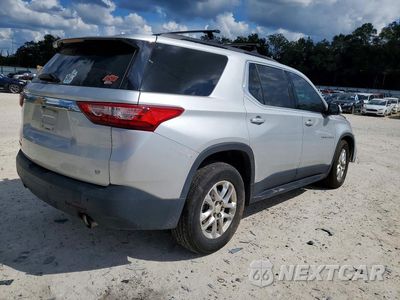 Trzecie zdjęcie samochodu z tyłu: 2019 CHEVROLET TRAVERSE LT VIN:1GNERGKW0KJ172328 - miniatura