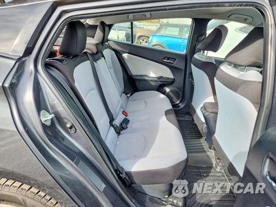 Zdjęcie 10 z 13 samochodu: 2019 TOYOTA PRIUS L ECO VIN:JTDKARFU9K3083594 - miniatura