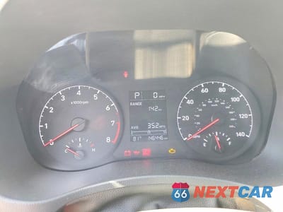 Zdjęcie 9 z 12 samochodu: 2019 HYUNDAI ACCENT SE VIN:3KPC24A31KE059785 - miniatura