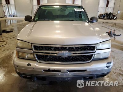 Piąte zdjęcie samochodu w środku: 2007 CHEVROLET SILVERADO K1500 CLASSIC CREW CAB VIN:2GCEK13Z671109996 - miniatura