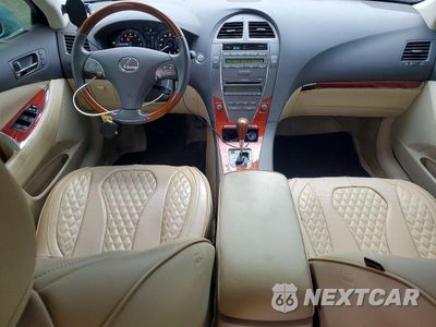 Zdjęcie 8 z 12 samochodu: 2011 LEXUS ES 350 VIN:JTHBK1EG2B2424767 - miniatura