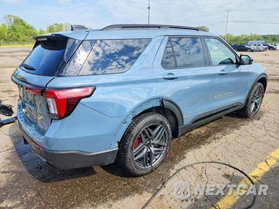 Trzecie zdjęcie samochodu z tyłu: 2025 FORD EXPLORER ST-LINE VIN:1FMUK8KH1SGC24882 - miniatura