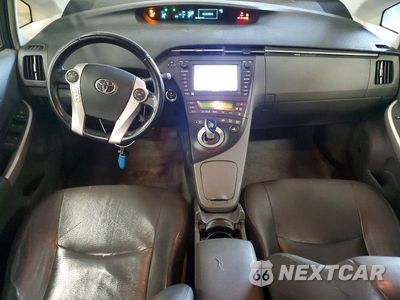 Zdjęcie 8 z 12 samochodu: 2010 TOYOTA PRIUS IV VIN:JTDKN3DU7A0039291 - miniatura