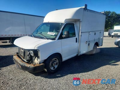 2008 CHEVROLET EXPRESS G3500 1GBHG31K181120514 - główne zdjęcie licytacji z USA - miniatura