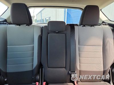 Zdjęcie 10 z 13 samochodu: 2013 FORD C-MAX SE VIN:1FADP5AU6DL524470 - miniatura
