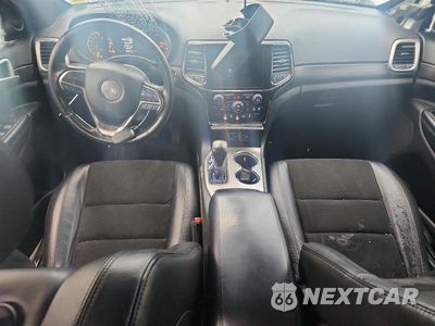 Zdjęcie 8 z 13 samochodu: 2019 JEEP GRAND CHEROKEE LAREDO VIN:1C4RJFAG7KC809404 - miniatura