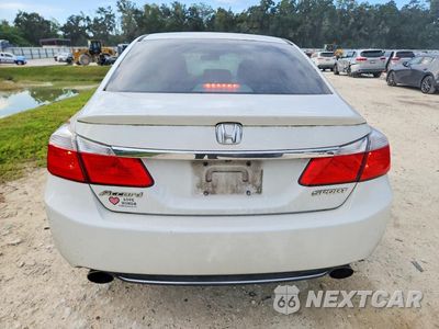 Zdjęcie 6 z 13 samochodu: 2015 HONDA ACCORD SPORT VIN:1HGCR2F5XFA102279 - miniatura