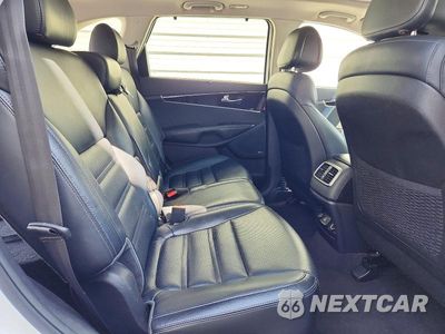 Zdjęcie 11 z 13 samochodu: 2016 KIA SORENTO EX VIN:5XYPH4A5XGG045797 - miniatura