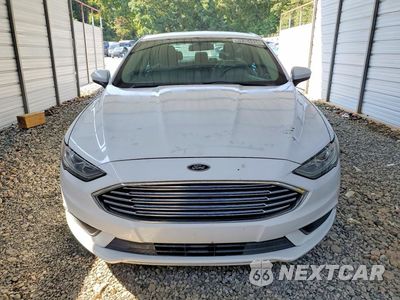 Piąte zdjęcie samochodu w środku: 2018 FORD FUSION SE HYBRID VIN:3FA6P0LU4JR173211 - miniatura