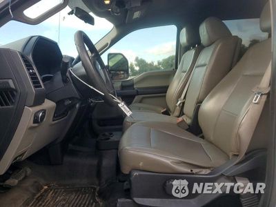 Zdjęcie 7 z 12 samochodu: 2019 FORD F350 SUPER DUTY VIN:1FT8W3BT8KED41128 - miniatura