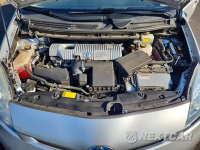 Zdjęcie 11 z 12 samochodu: 2012 TOYOTA PRIUS TWO VIN:JTDKN3DU4C5468717 - miniatura