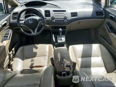 Zdjęcie 8 z 13 samochodu: 2011 HONDA CIVIC EXL VIN:19XFA1F97BE004883 - miniatura