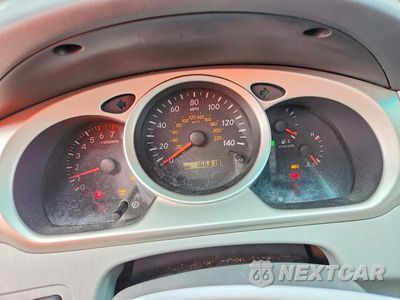 Zdjęcie 9 z 13 samochodu: 2005 TOYOTA HIGHLANDER BASE VIN:JTEDP21A050053882 - miniatura